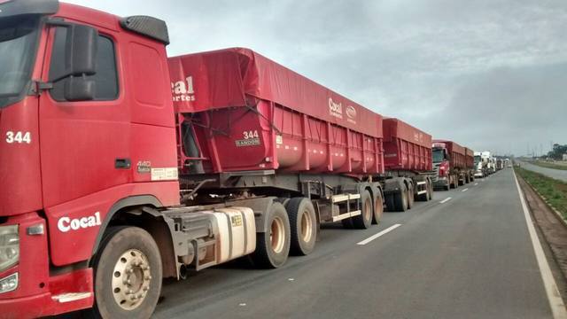 Em estado crítico, rodovias brasileiras devem ter condições piores nos próximos anos, conclui estudo