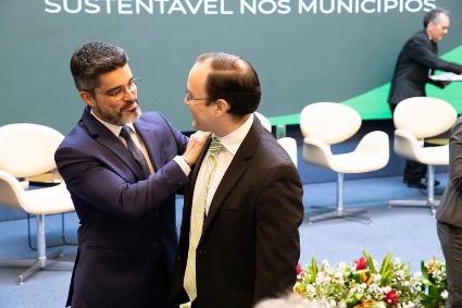 Ministério dos Transportes recebe seminário sobre o PL Combustível do Futuro